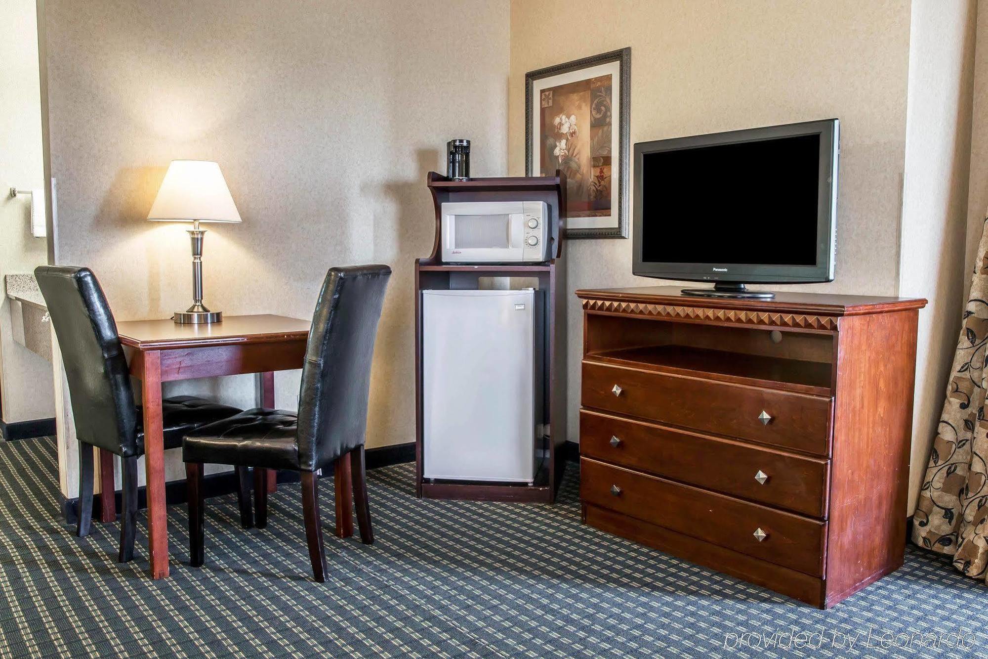 Quality Inn Marshall Near I-69 Exteriér fotografie