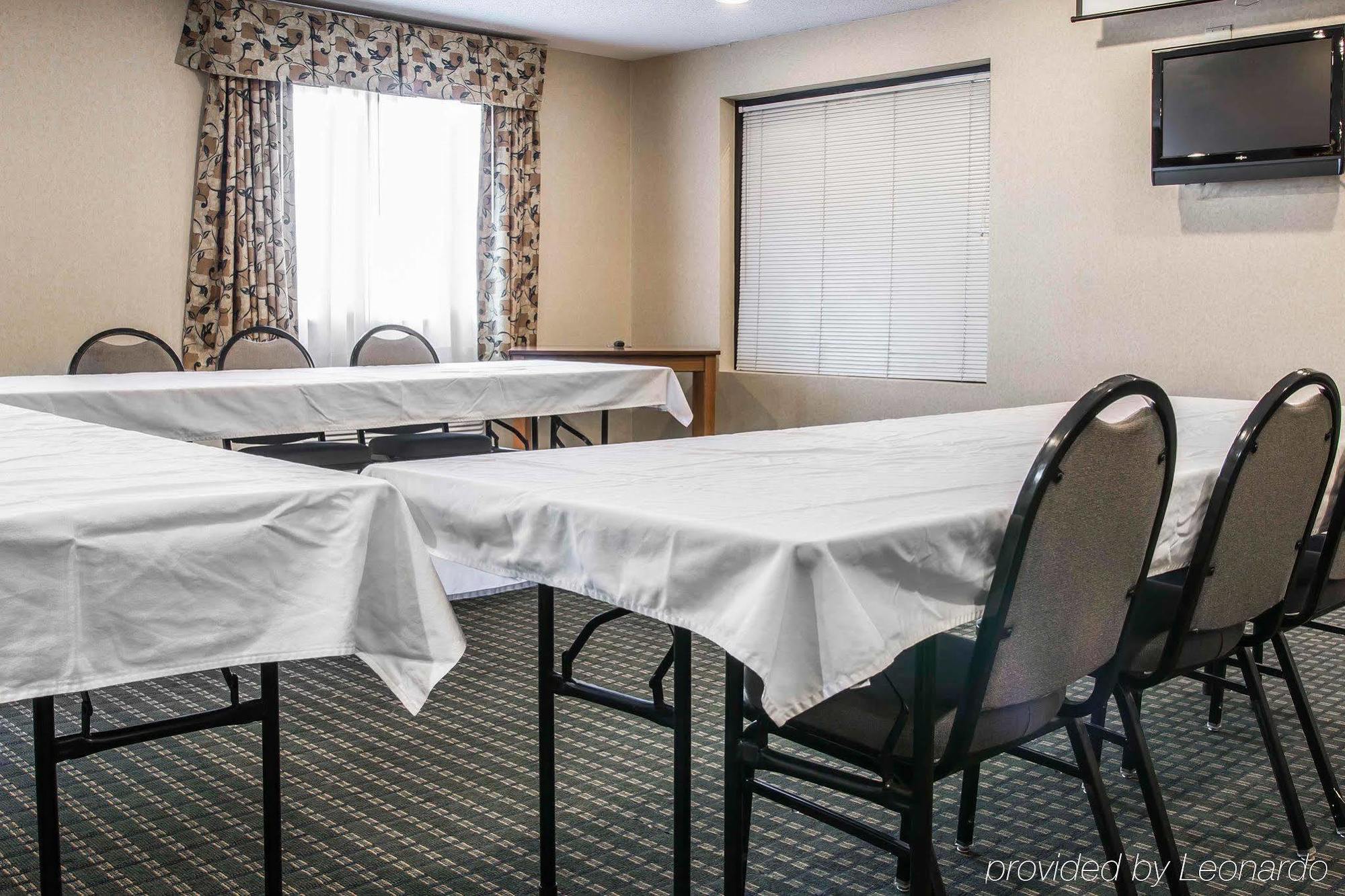 Quality Inn Marshall Near I-69 Exteriér fotografie